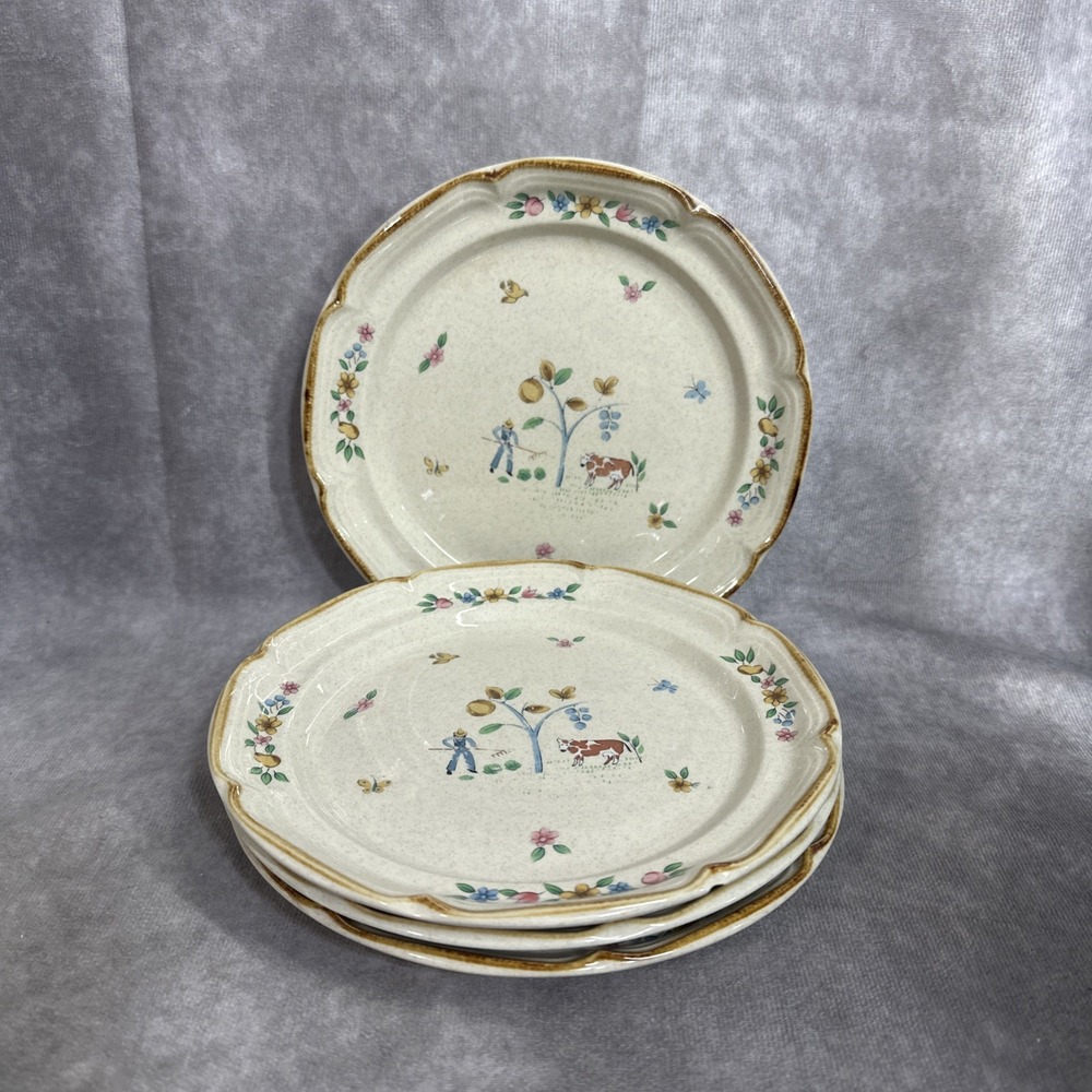 International Heartland Salad Dessert Plates Set of 4 Vintage Stoneware 7.5"